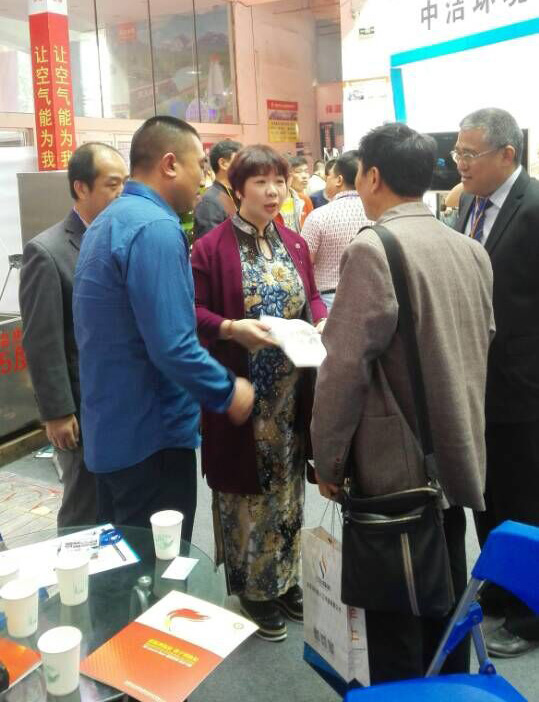 人气爆棚 波音携复叠高温冷暖机强势亮相河北暖通展