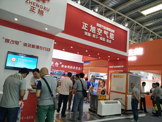 北京暖通展第二天，波音空气能展台人气依旧爆棚
